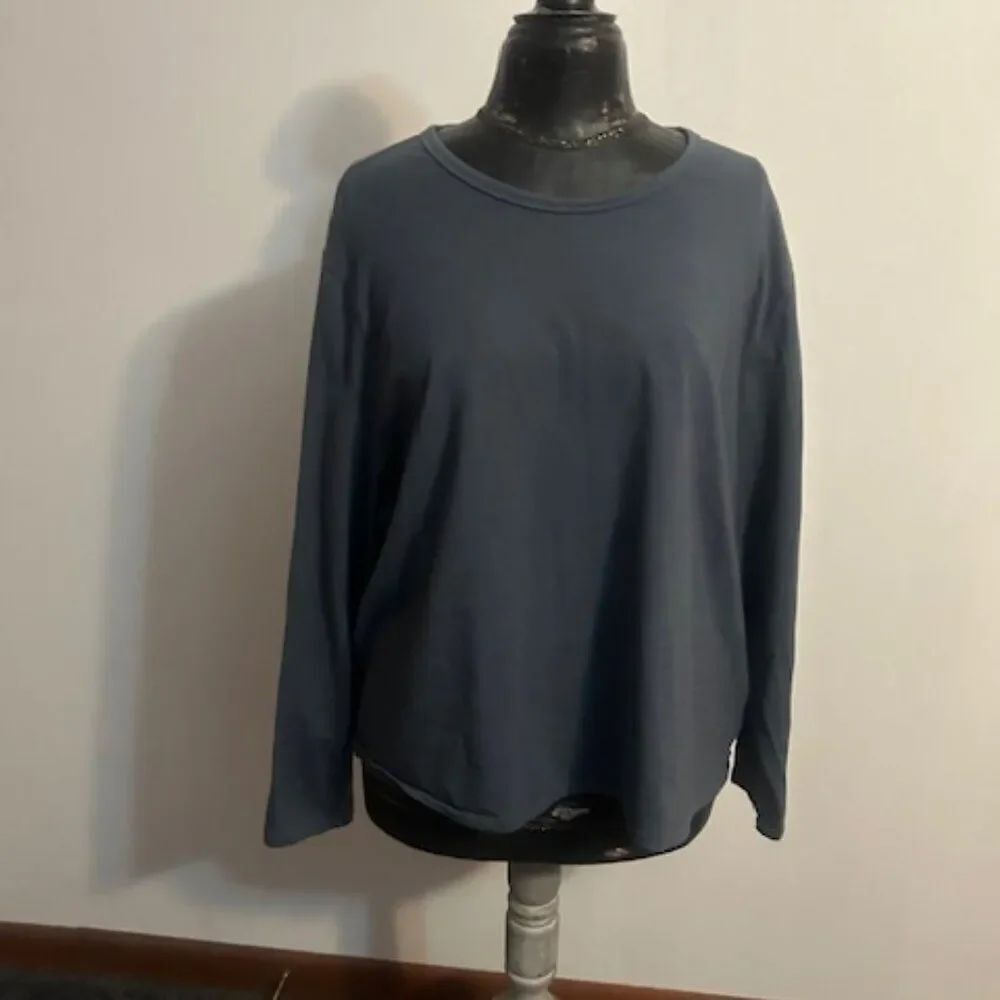 Athleta Gray long sleeve Cotton blend top, size 2X